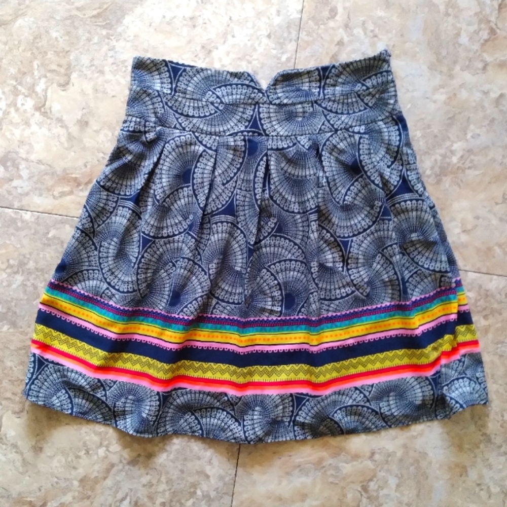 Blue Rain pleated multi-print skirt, size M